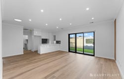 2/17 Vule Street, St Albans, Vic 3021