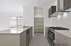 86 Plymouth Drive, Rockbank, Vic 3335