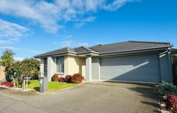 1 Raydale Avenue, Narre Warren South, Vic 3805