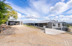 331 Scrub Road, Theebine, Qld 4570