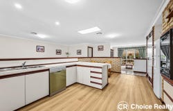 10 Woodlea Crest, Leeming, WA 6149