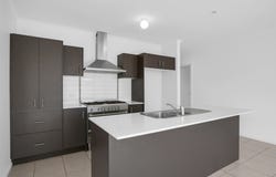 11 Elderberry Way, Pakenham, Vic 3810