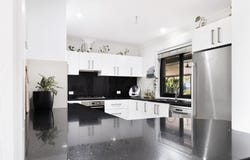 22 Lockyer Crescent, Dampier, WA 6713