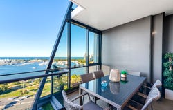 1512/2 Como Crescent, Southport, Qld 4215