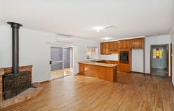 10 Skidmore Street, Temora, NSW 2666
