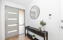 2/291 Flinders Street, Nollamara, WA 6061