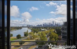 1001/81 Queens Road, Melbourne, Vic 3004