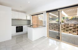 8/32 Hollywood Place, Oxenford, Qld 4210