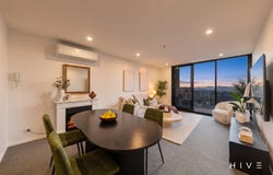 165/11 Irving Street, Phillip, ACT 2606