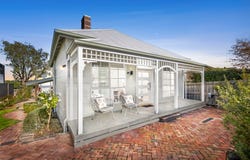 11 Camden Road, Newtown, Vic 3220