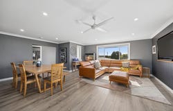 8 Roger Crescent, Berkeley Vale, NSW 2261