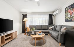 2/14 Wantirna Road, Ringwood, Vic 3134