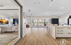 9 Royal Albert Crescent, Paradise Point, Qld 4216