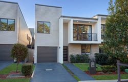 8 Fettlers Loop, Whitebridge, NSW 2290