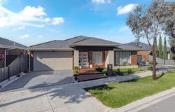 16 Peninsula Crescent, Craigieburn, Vic 3064