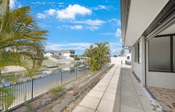10 Summerland Key, Broadbeach Waters, Qld 4218