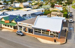 2 Main Street, Currie, Tas 7256