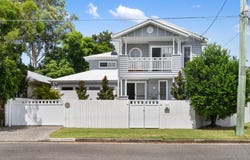31 Wharf Street, Shorncliffe, Qld 4017