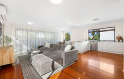 16A Sunshine Parade, Miami, Qld 4220