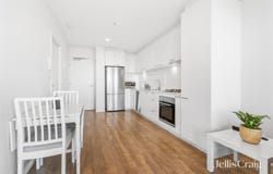 1211/39 Kingsway, Glen Waverley, Vic 3150