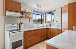 10 Railway Lane, Irishtown, Tas 7330