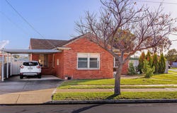 18 Norman Street, Findon, SA 5023