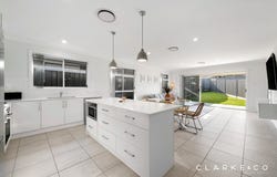 32A Birch Grove, Aberglasslyn, NSW 2320