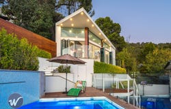 13 Jikara Drive, Glen Osmond, SA 5064