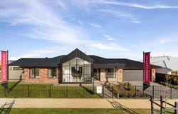 10 Blomeley Drive, Lucas, Vic 3350