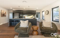 64 Centennial Crescent, Orange, NSW 2800
