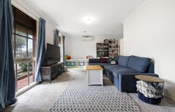 10 Bronhill Court, Cranbourne West, Vic 3977