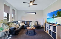 1 Vanessa Crescent, Cotswold Hills, Qld 4350