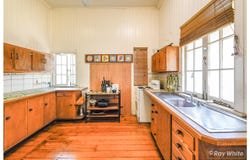 60 Charles Street, Berserker, Qld 4701