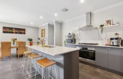 8 Glenworth Drive, Wellard, WA 6170