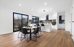 2/29 O'Connor Road, Knoxfield, Vic 3180