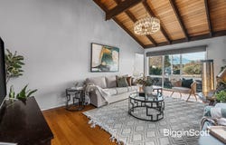 6 Solar Court, Glen Waverley, Vic 3150