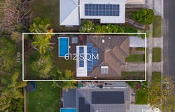 52 Long Street, Camp Hill, Qld 4152