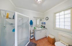 19 Highfield Drive, Longford, Vic 3851