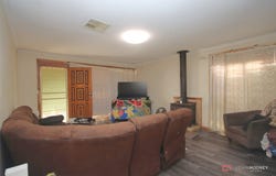 20 Chifley Crescent, Kooringal, NSW 2650