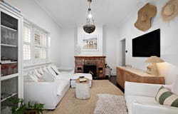 4/35 Docker Street, Elwood, Vic 3184