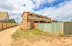 Unit 4/3 Tuart Street, Leeman, WA 6514
