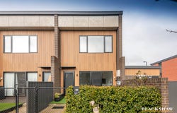 14 Beechworth Street, Watson, ACT 2602