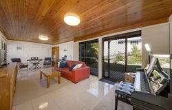 9 Jenkinson Street, Tannum Sands, Qld 4680
