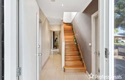 34 Menzies Drive, Burnside Heights, Vic 3023