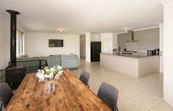 2 Jansonia Avenue, Margaret River, WA 6285