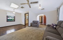25 Cavenagh Street, Elizabeth Downs, SA 5113
