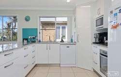74 Marine Parade, Emu Park, Qld 4710