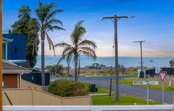 23 Coach Road, Indented Head, Vic 3223