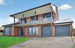152 Surfers Parade, Middleton, SA 5213