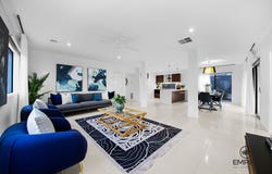 14 Murrayfield Street, Cranbourne East, Vic 3977